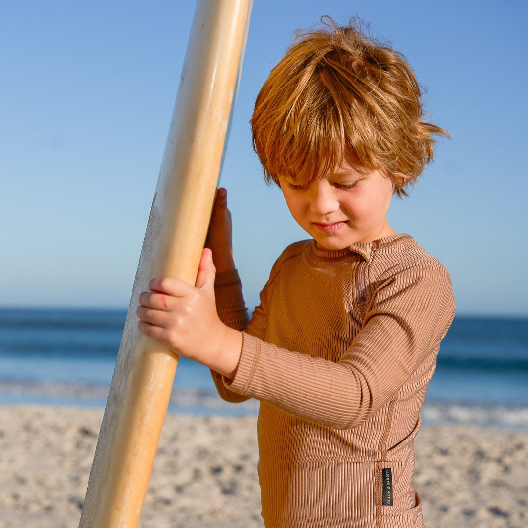CHOCOLATE RIBBED LS TEE