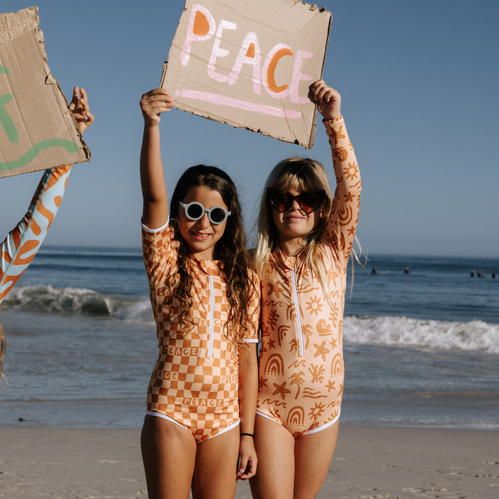 Tropical Vibes Apricot