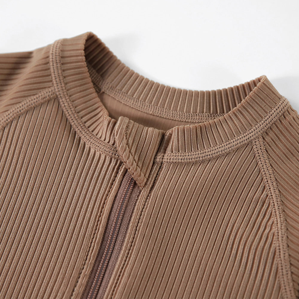 CHOCOLATE RIBBED SUIT