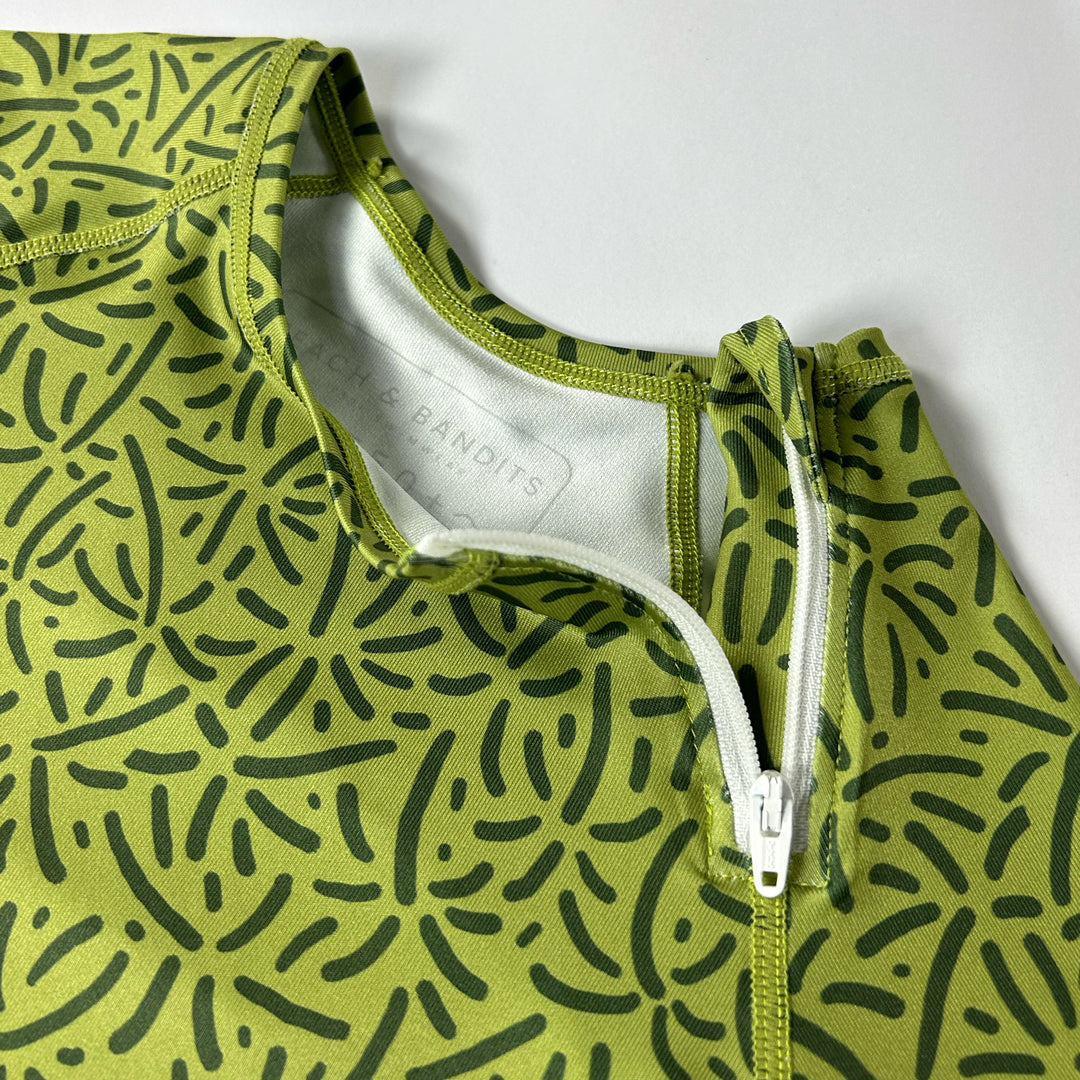 Endless Palms Tee